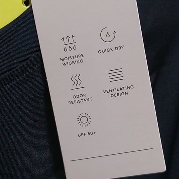 NWT Men's Fitted Long Sleeve T-Shirt - All in Motion - L - Picture 5 of 8